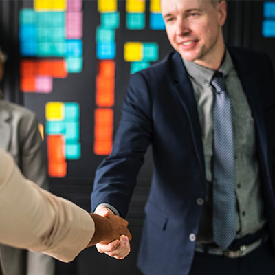 Ποιοι είναι οι διαφορετικοί τύποι κοστουμιού;